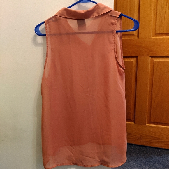NWOT HIP - Pink Sleeveless Top - Picture 3 of 5